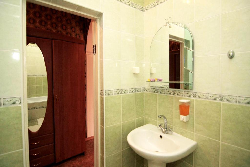 Admiral Hotel Skadovsʼk Стая снимка