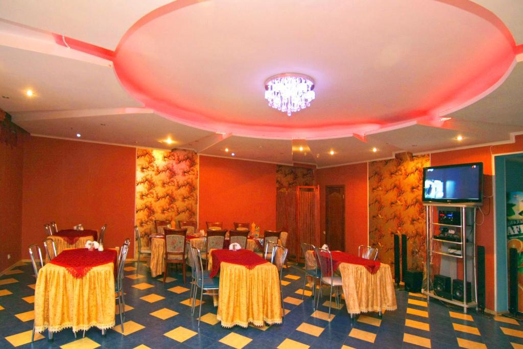 Admiral Hotel Skadovsʼk Екстериор снимка